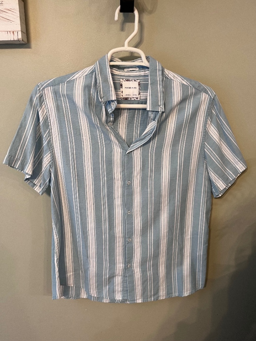 Porter & Ash Striped Button Down Shirt/Large